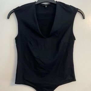 Dynamite Black Deep‑V Bodysuit – Size Medium